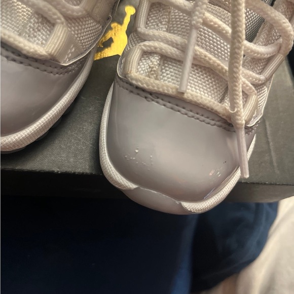 Toddler Jordan sz 8c - Picture 5 of 5